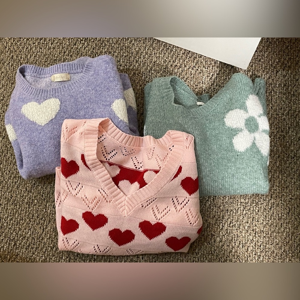 3 sweaters! Super Cute!! Heart Flower Patterned Sweater Set - Pink Purple Green